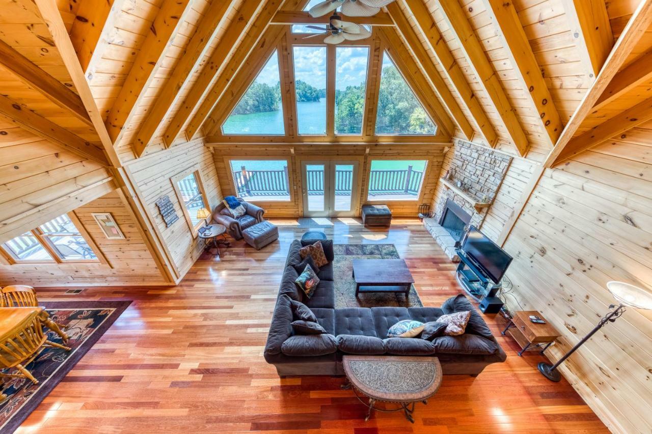 Majestic Lakefront Lodge Sevierville Ngoại thất bức ảnh